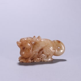 A Hetian jade figurine of a mythical beast from the Qing Dynasty