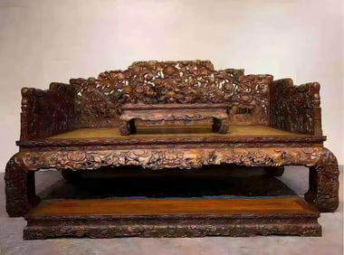 Qing Dynasty Qianlong Reign Huanghuali Wood Lotus-Patterned Large Bed
