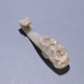 Han Dynasty Archaic Jade Belt Hook with Chi Dragon Patterns