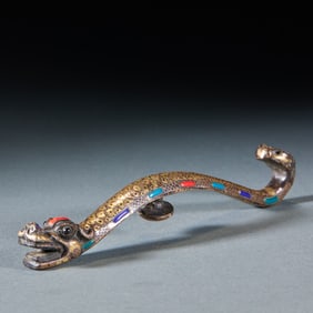 Dragon-Shaped Belt Hook with Gold-Silver Inlay and Gemstone Inlay, Pre-Ming Dynasty