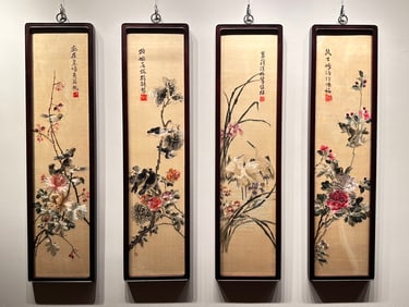 Set of Hunan Embroidery "Birds Singing and Flowers Blooming"