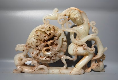 A dancing girl made of Hetian jade
