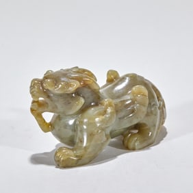 Hetian Jade Auspicious Beast Ornament