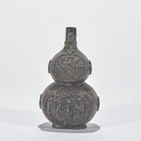 Pure Silver Gourd-Shaped Vase with Engraved Figure Stories