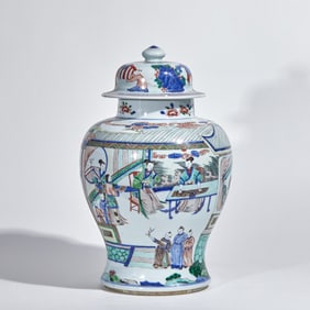Qing Dynasty Wucai Glazed Covered Jar with Figure Story Motifs