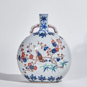 Ming Dynasty Wucai Glazed Flat Vase with Double Handles and Flower-Bird Motifs