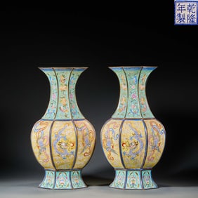 Qing Qianlong Reign Painted Enamel Octagonal Display Vase with Dragon-Phoenix-Playing-Pearl and