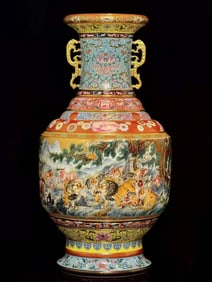 Qianlong Reign Marked Imperial Porcelain Vase with Yellow Ground, Interlocking Lotus Motifs, Gilt