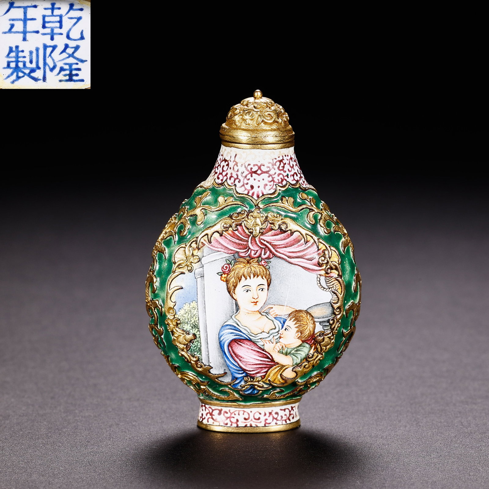 Qing Dynasty Gold-Bodied Enamel Snuff Bottle (1 of 7)