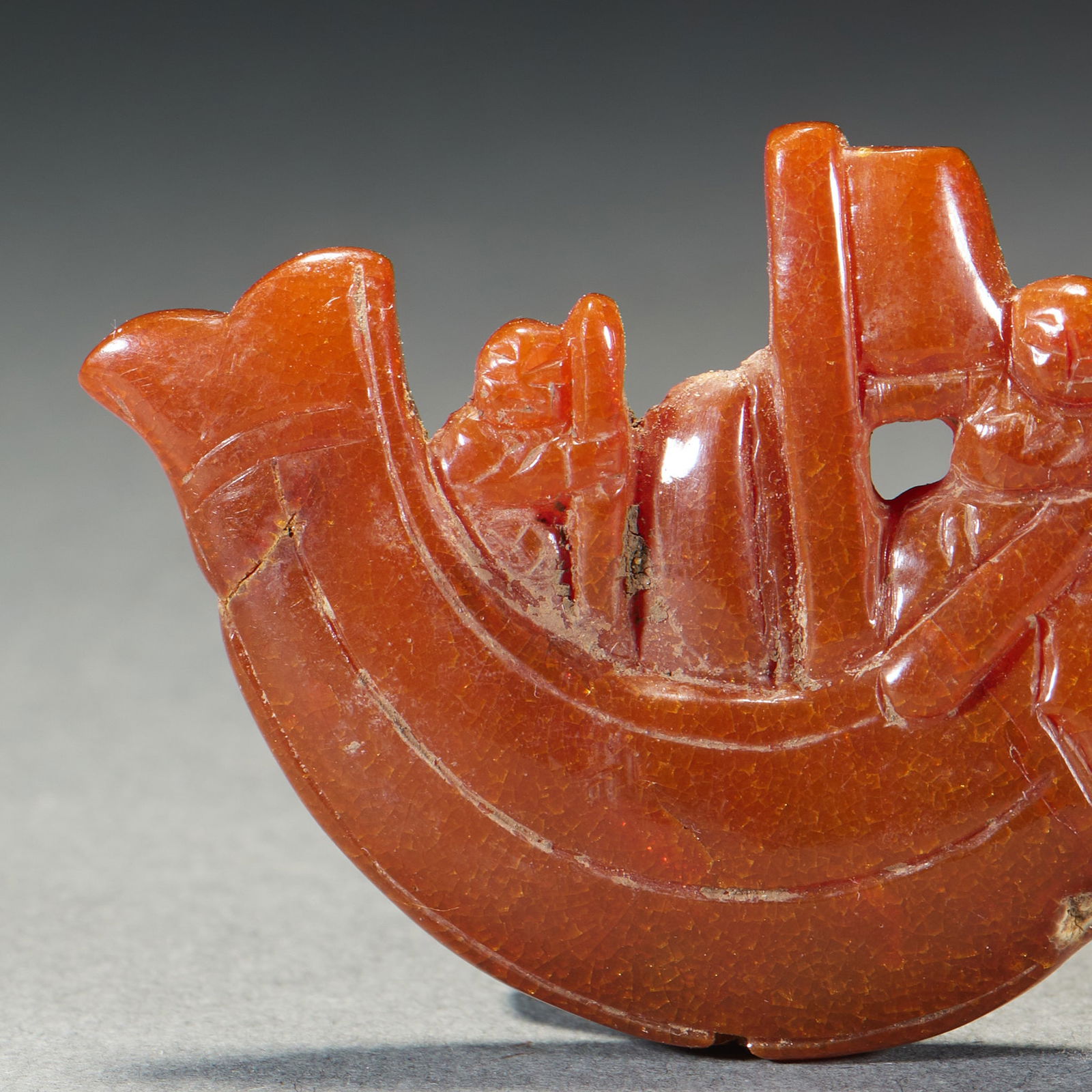 Amber Figural Dragon Boat - 3