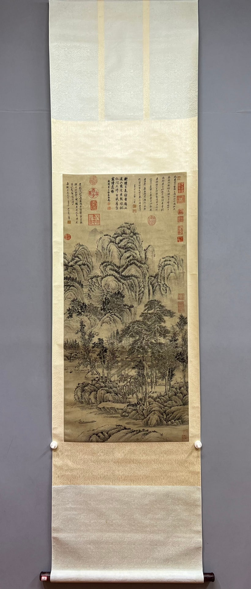 Wang Hui Landscape Hanging Scroll (1 of 11)