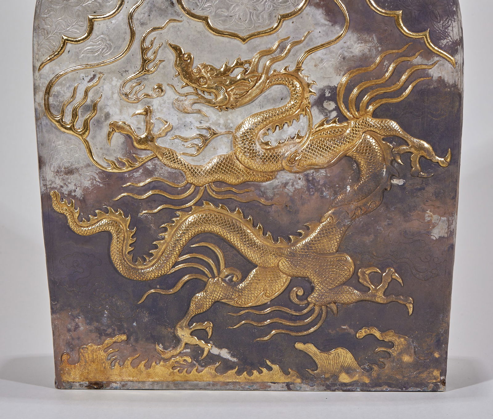 Solid Gilt Silver Vase with Dragon Pattern - 3