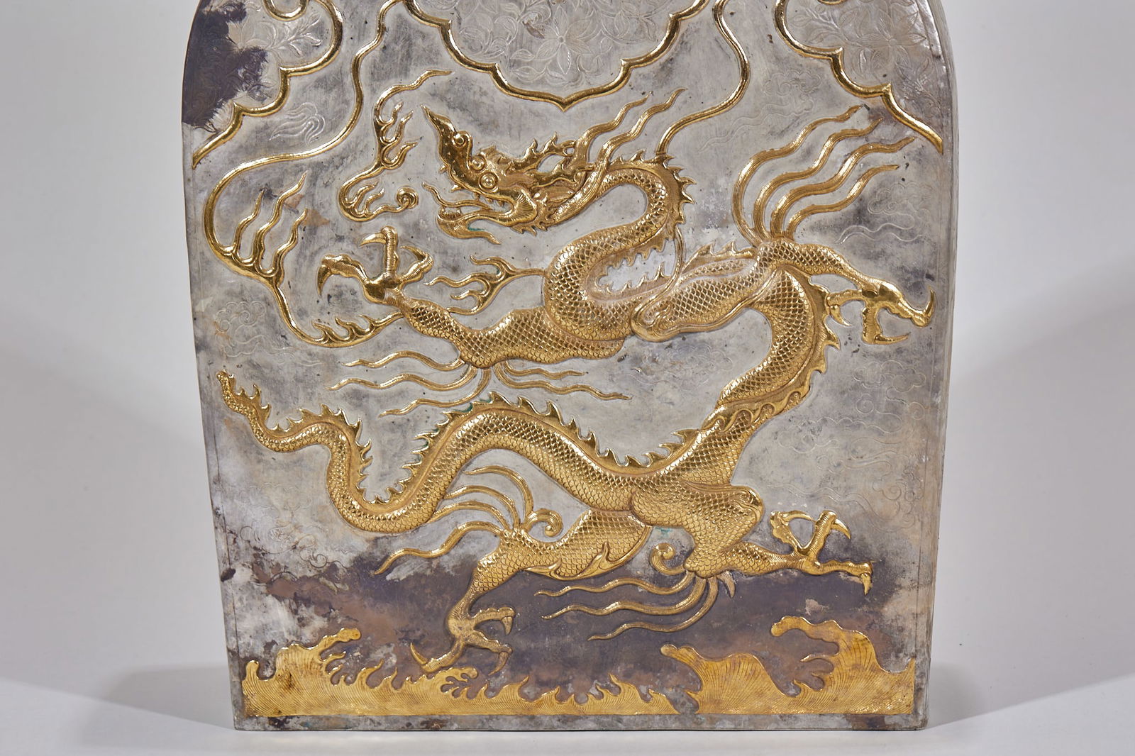 Solid Gilt Silver Vase with Dragon Pattern - 8