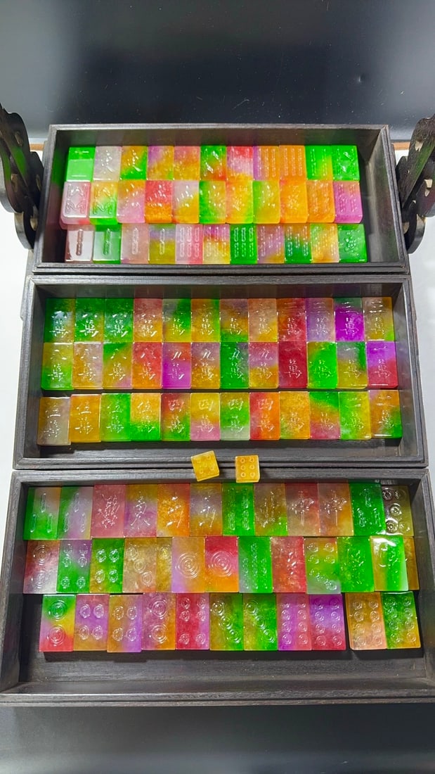 144 Pieces of Ice-Type Multi-Color Jadeite Mahjong: Ice-Type Multi-Color Jadeite Mahjong Set: Material is ice-type multi-color jadeite, carved into traditional mahjong shape, 144 pieces in total, single piece length 4cm, width 2.6cm, the mahjong is