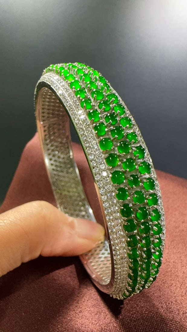 Green Jadeite Bangle - 3