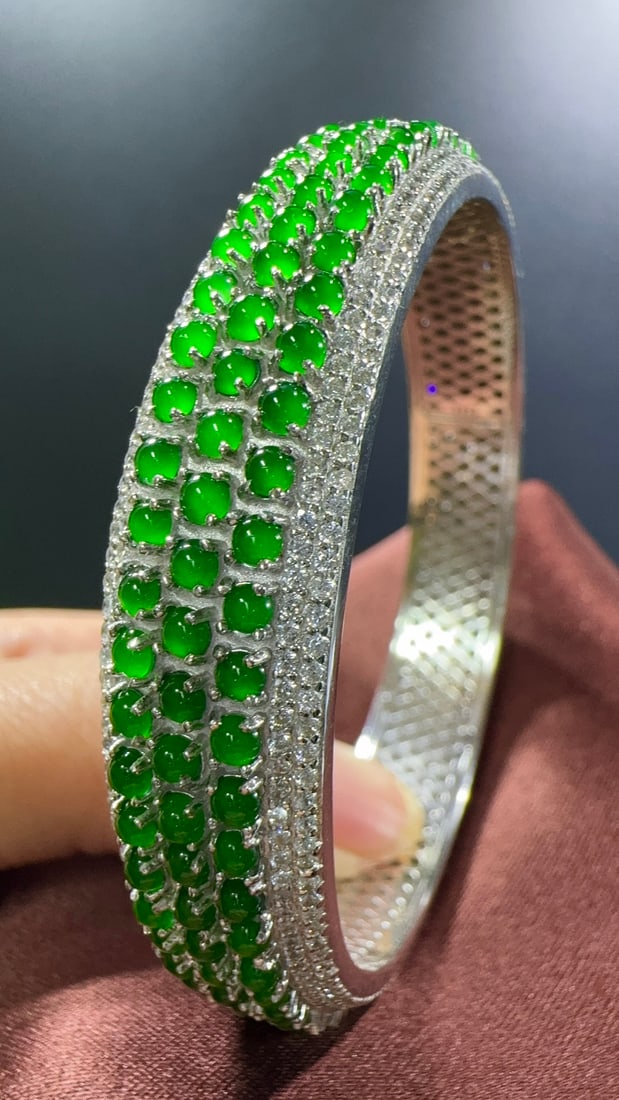 Green Jadeite Bangle - 4