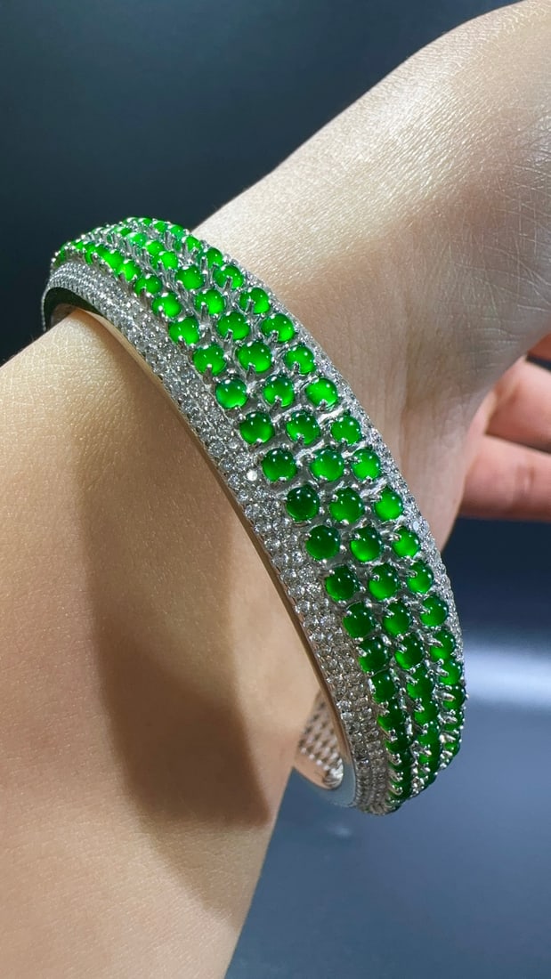 Green Jadeite Bangle - 6