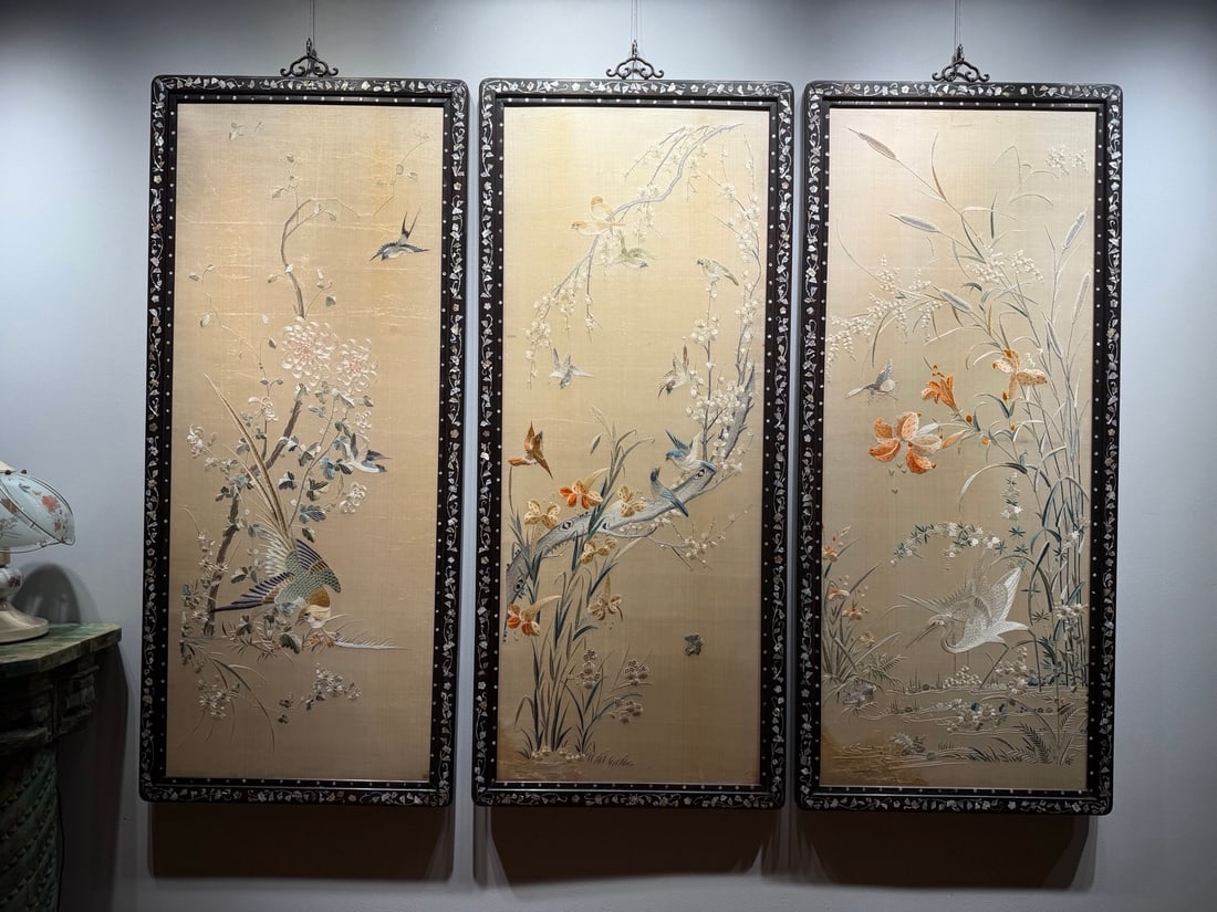 3-Panel Fine Yue Embroidery Screen of Flowers & Birds Inlaid with Mother-of-Pearl (1 of 9)