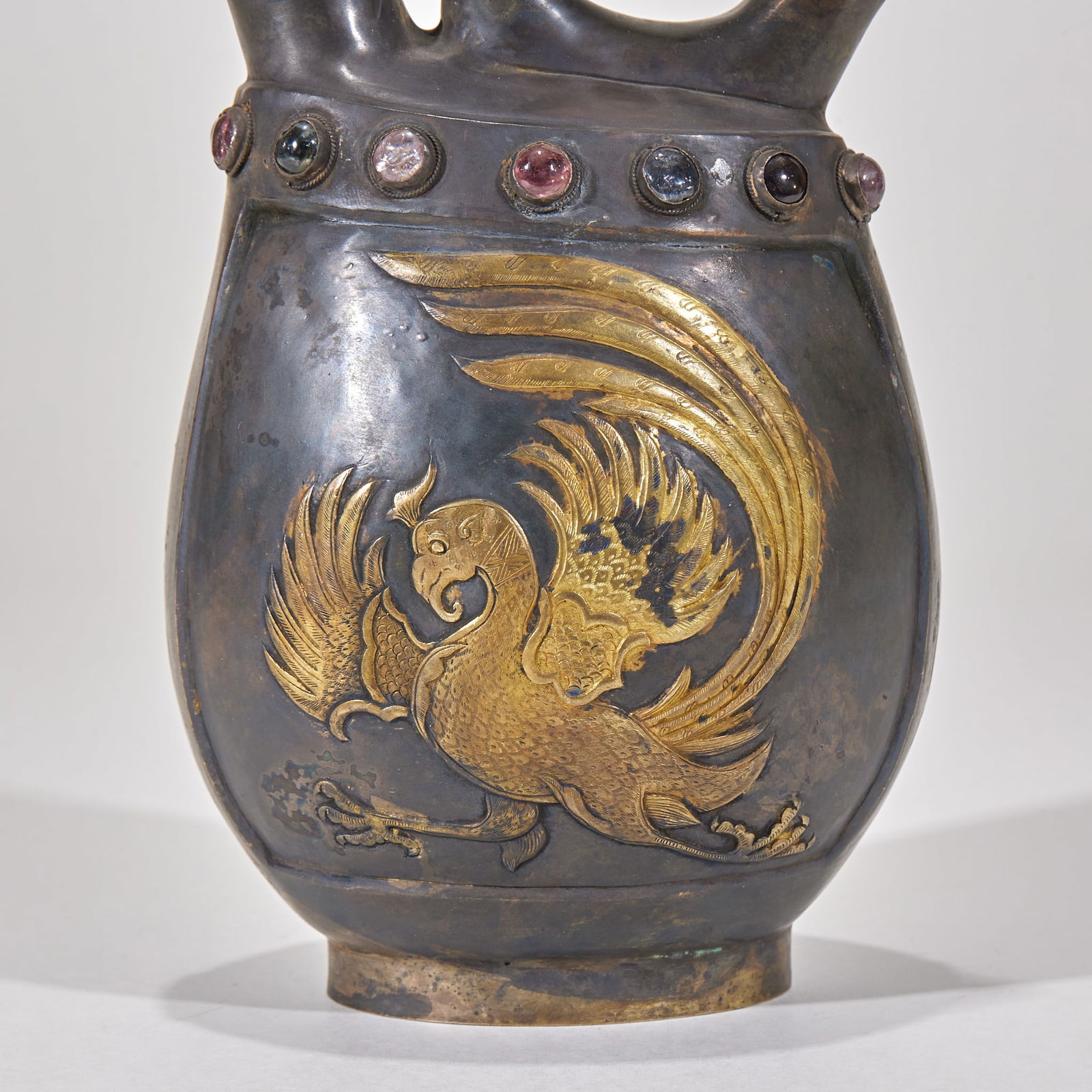 Pre-Ming Gilt Silver Leather-Form Flask with Phoenix Pattern - 2