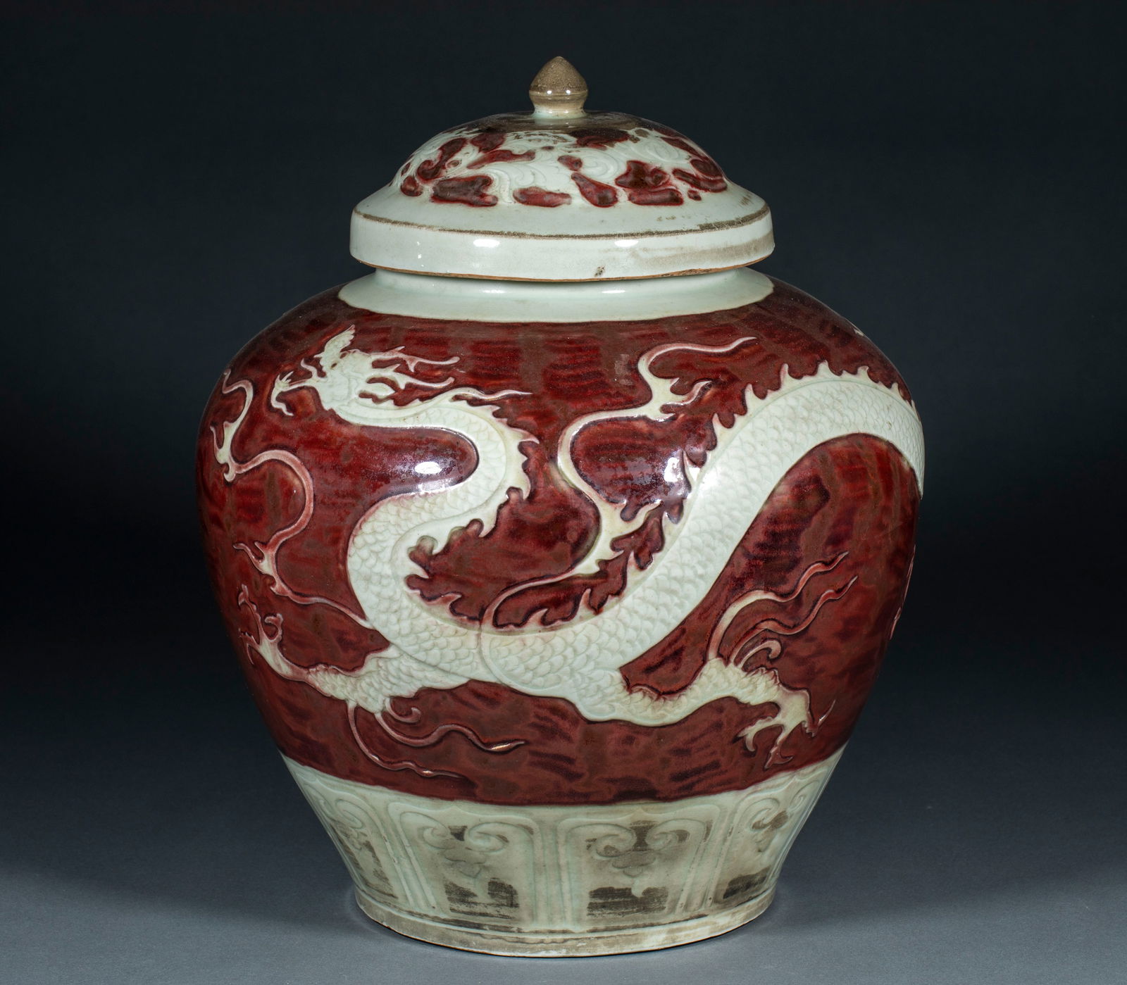 Ming Red-Glazed Jar with White Dragon Pattern & Lid (1 of 13)