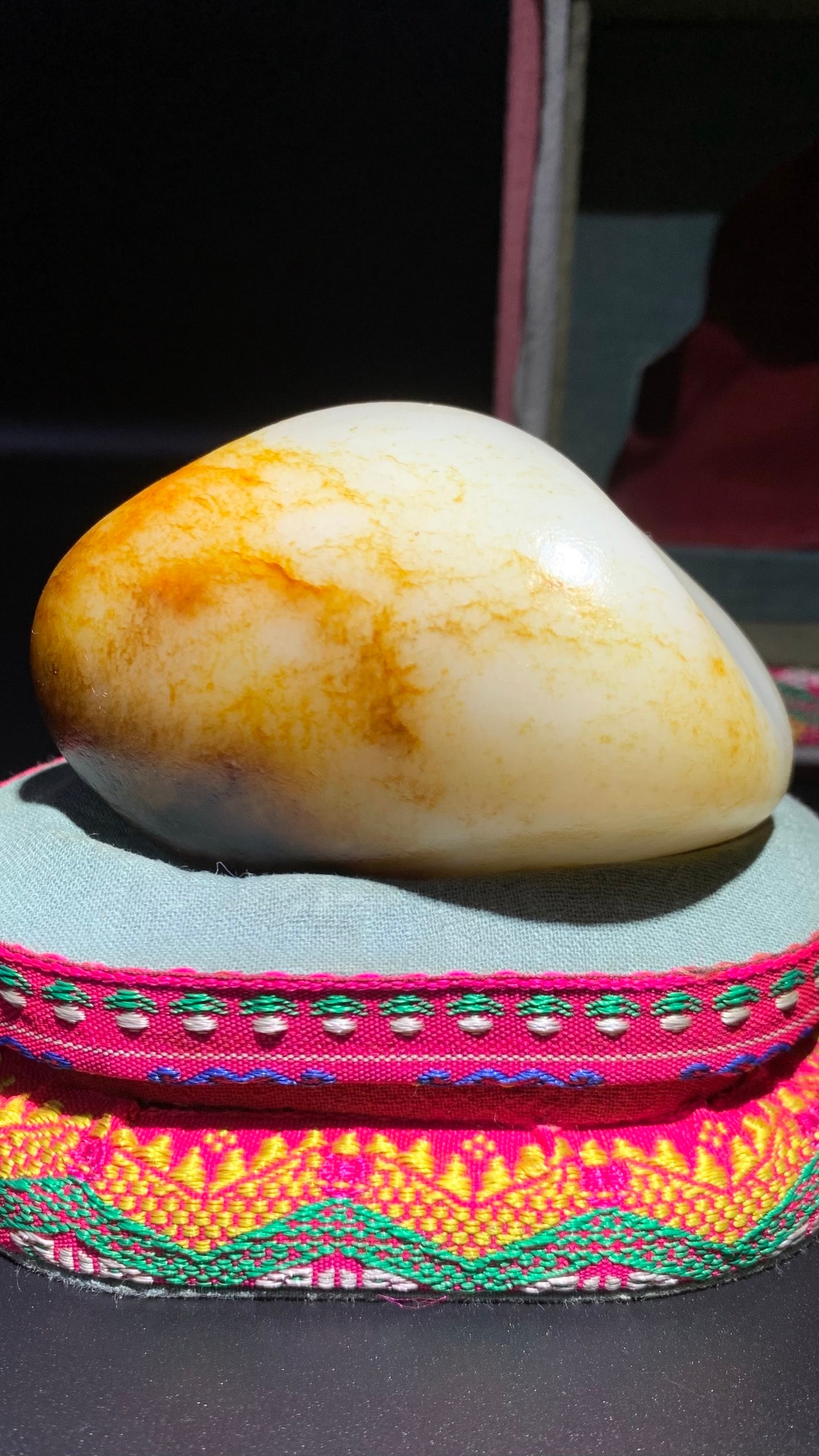 Hetian Seed Jade Rough Stone - 6