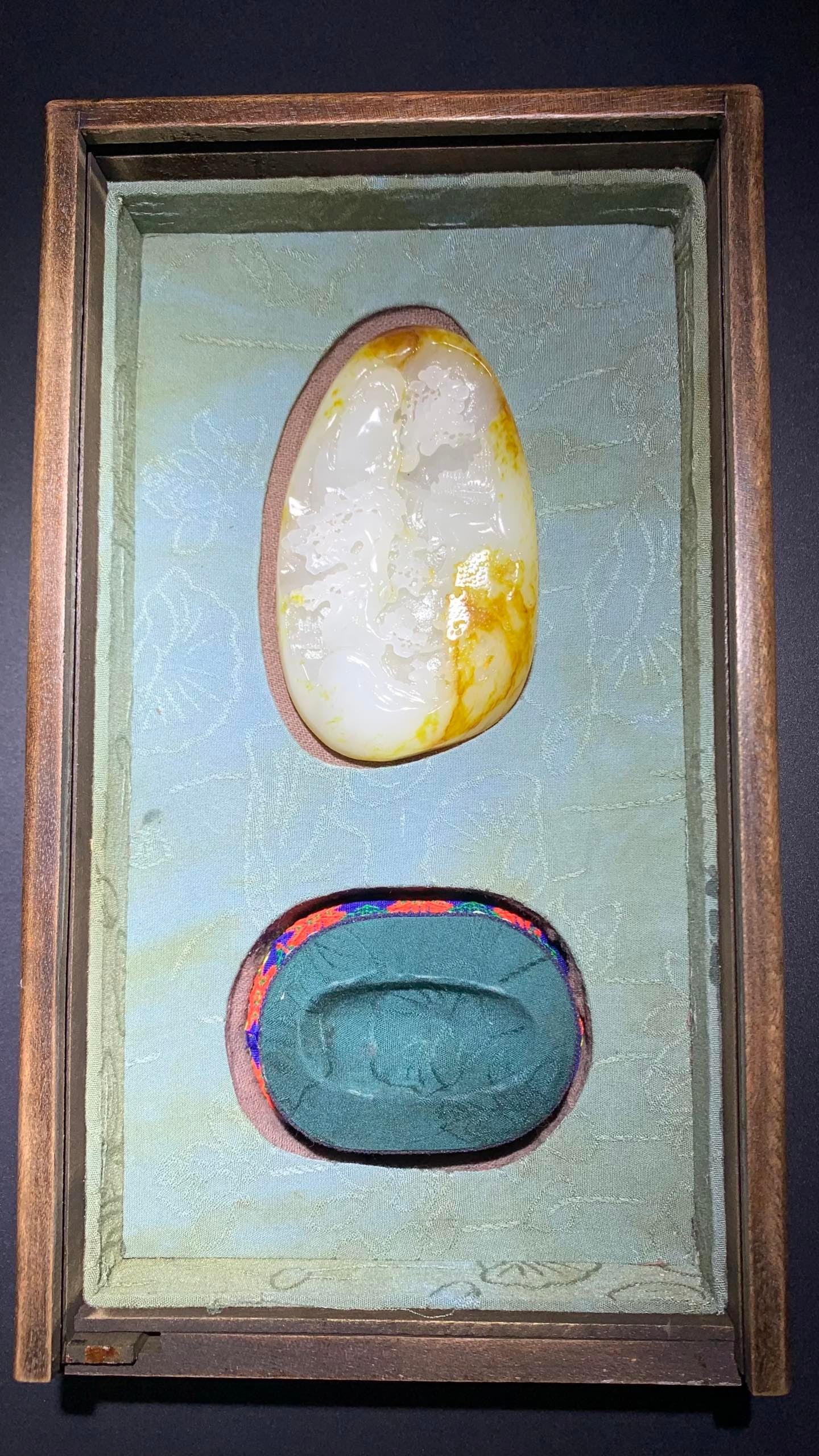 Violet Jadeite Rough Stone - 2