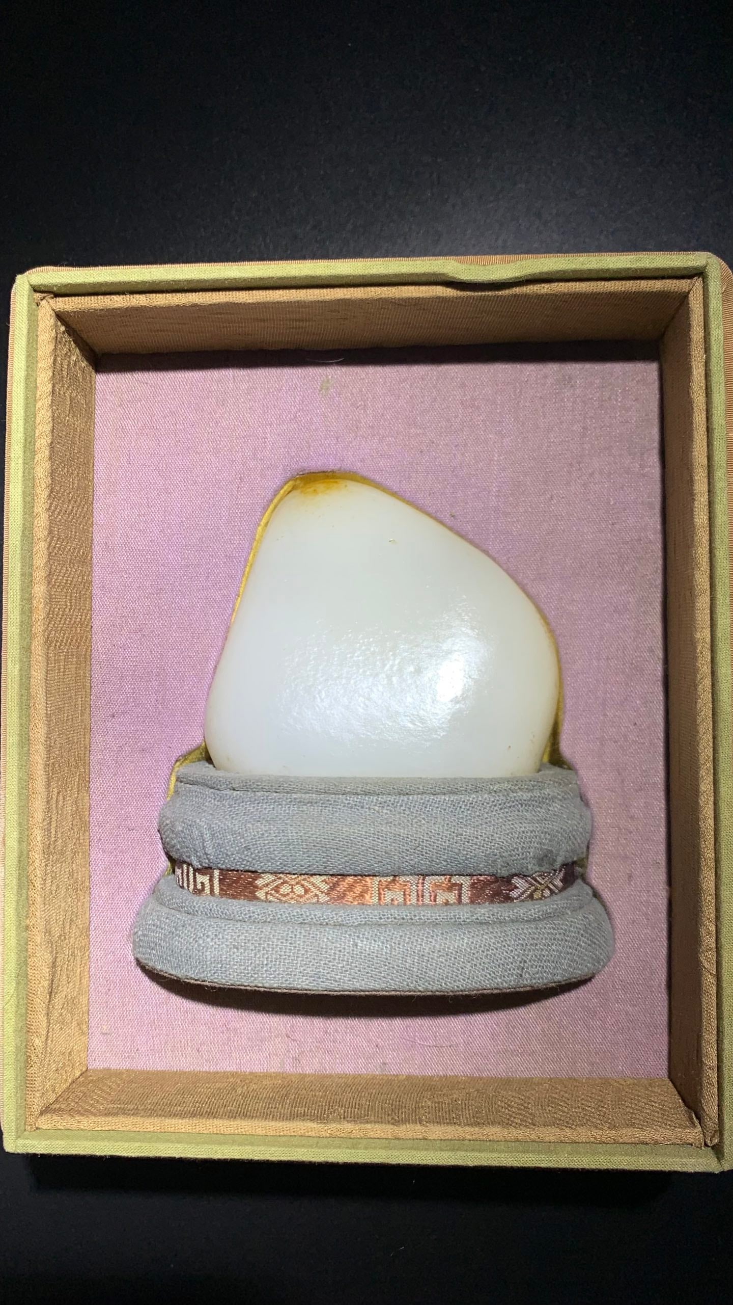 Violet Jadeite Rough Stone - 2