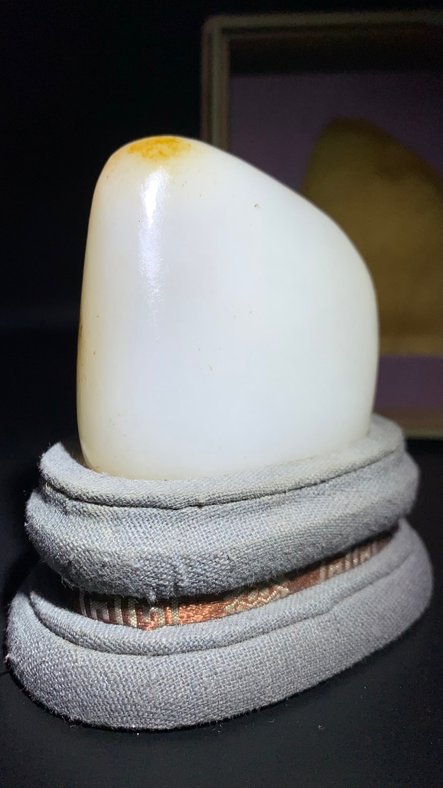 Violet Jadeite Rough Stone - 4