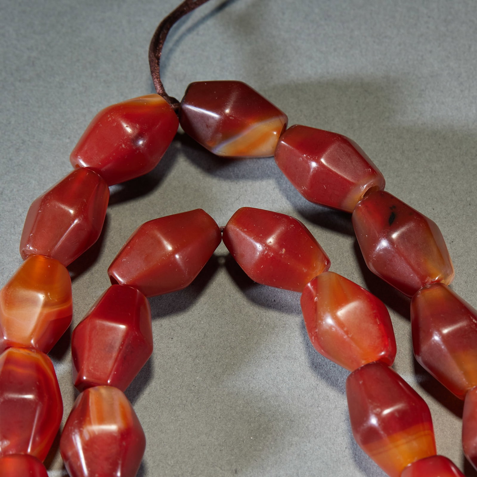 Rhombic agate bead string - 2
