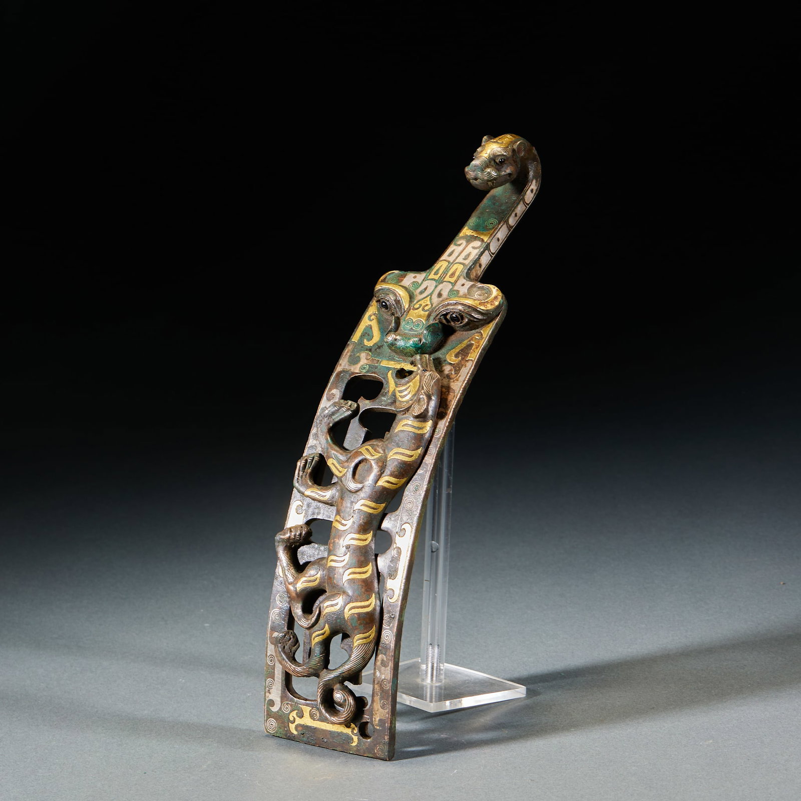 Gold and Silver Inlaid White Dragon Belt Hook: Gold and Silver Inlaid White Tiger Belt Hook: Bronze gold and silver inlaid hook with beast head top, open white tiger carved body, vivid gold-silver lines and turquoise inlay; specifications: length