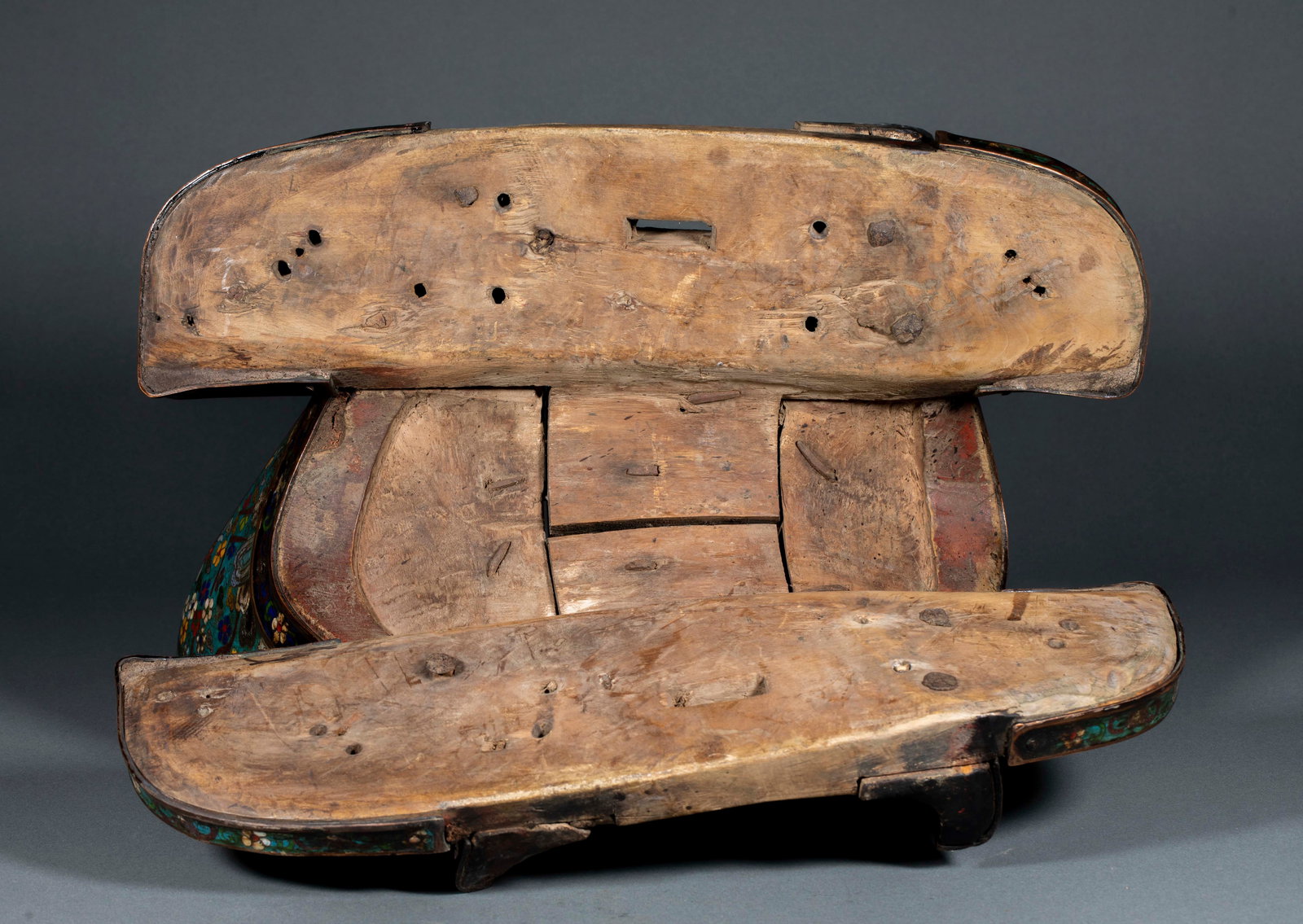 Cloisonne Saddle - 11