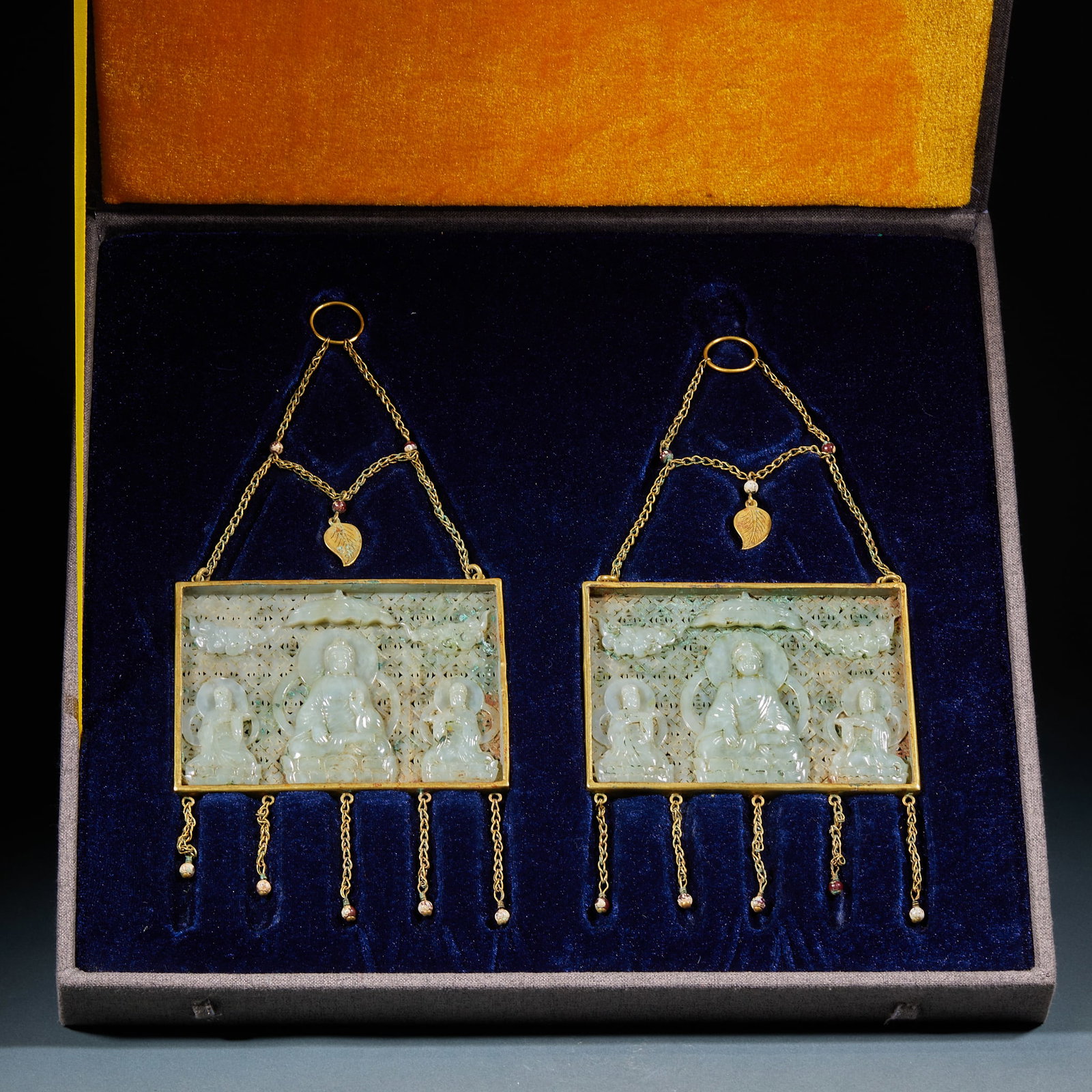 Pair of Gilt Silver Filigree White Jade Inlaid Three Buddhas Pendants, Ming Dynasty (1 of 6)