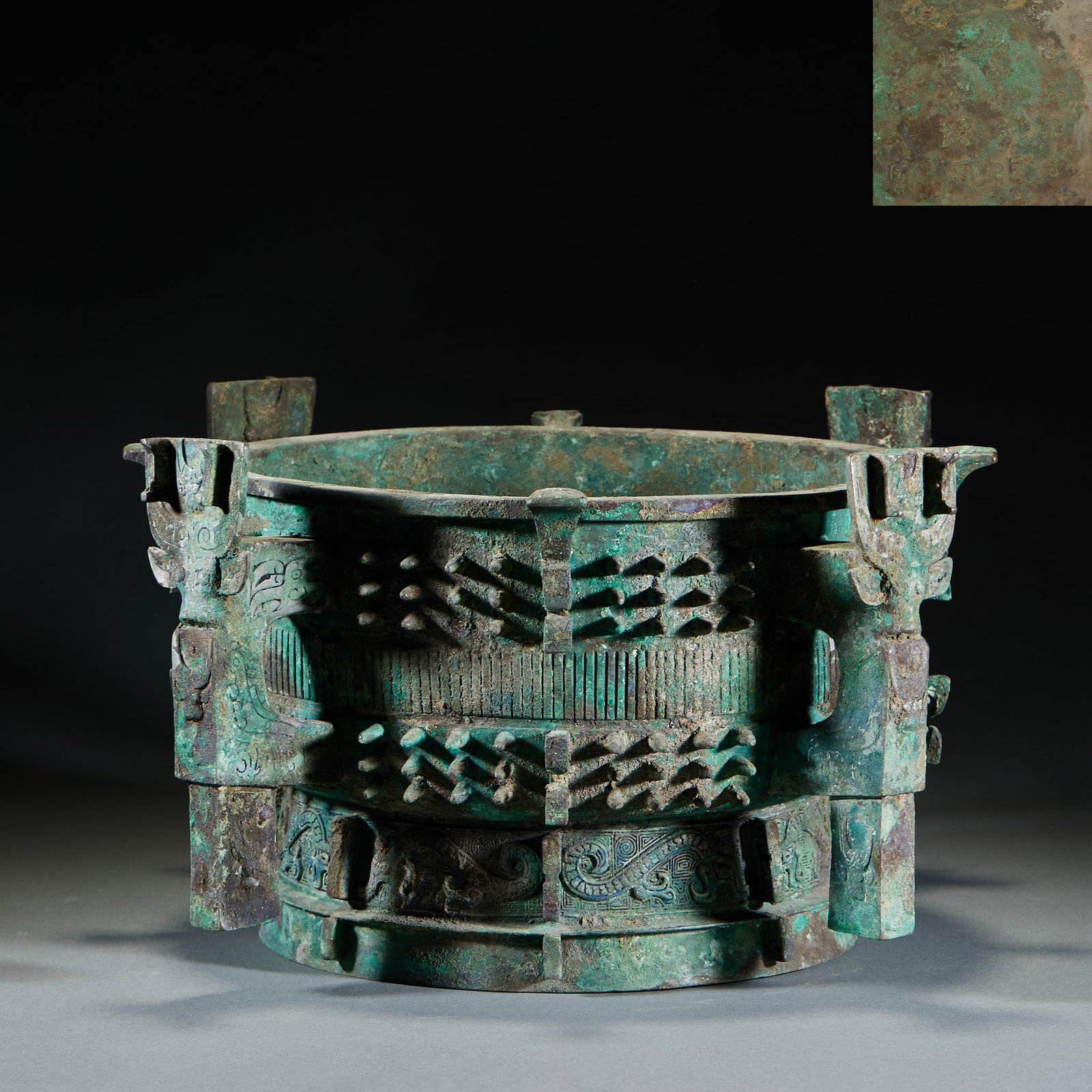 Western Zhou Dynasty Four-Eared Bronze Gui with Nail Pattern (1 of 9)