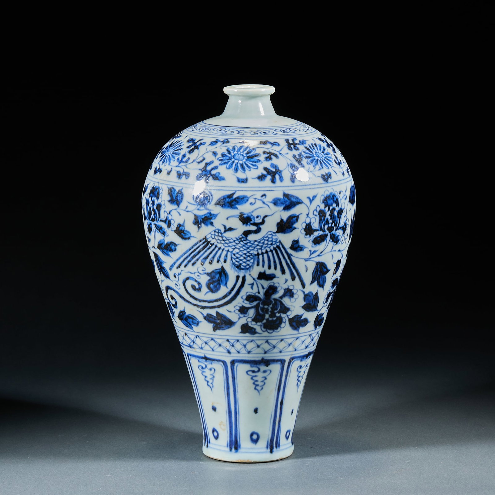 Blue and White Dragon Pattern Meiping Vase: Blue and White Phoenix Pattern Plum Vase: Porcelain body crafted in blue and white technique, painted with phoenix flying among peony patterns in full rounded decoration, regular neat base foot. Speci