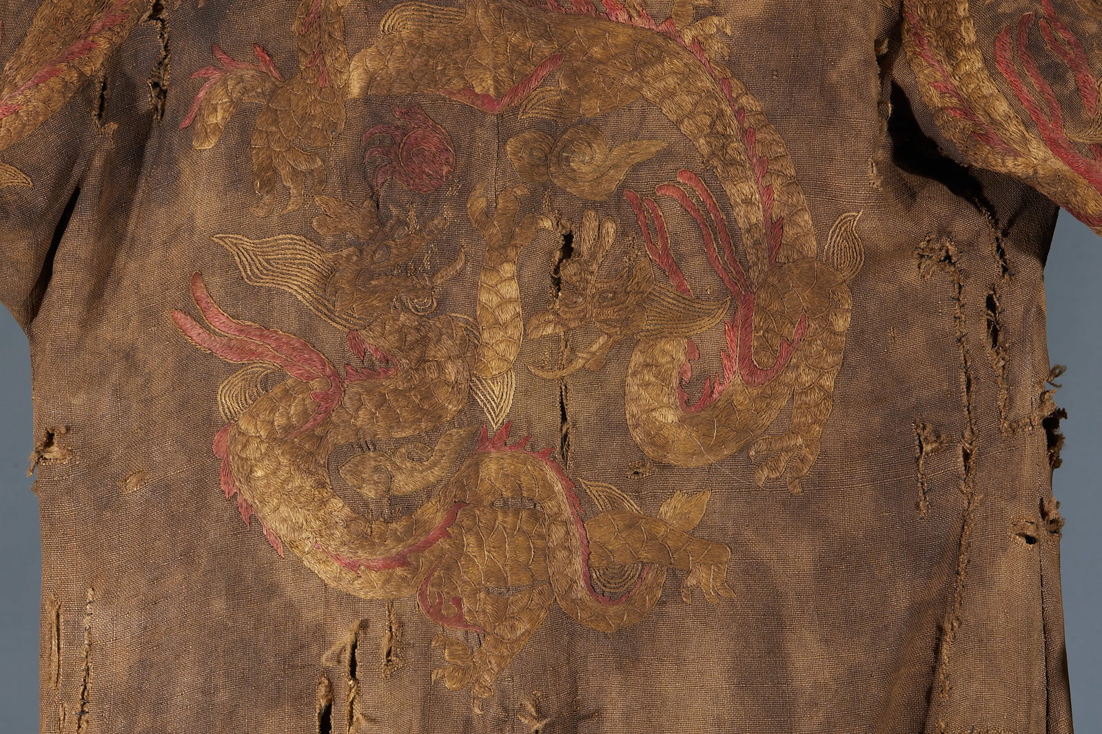Embroidered Dragon Robe - 10