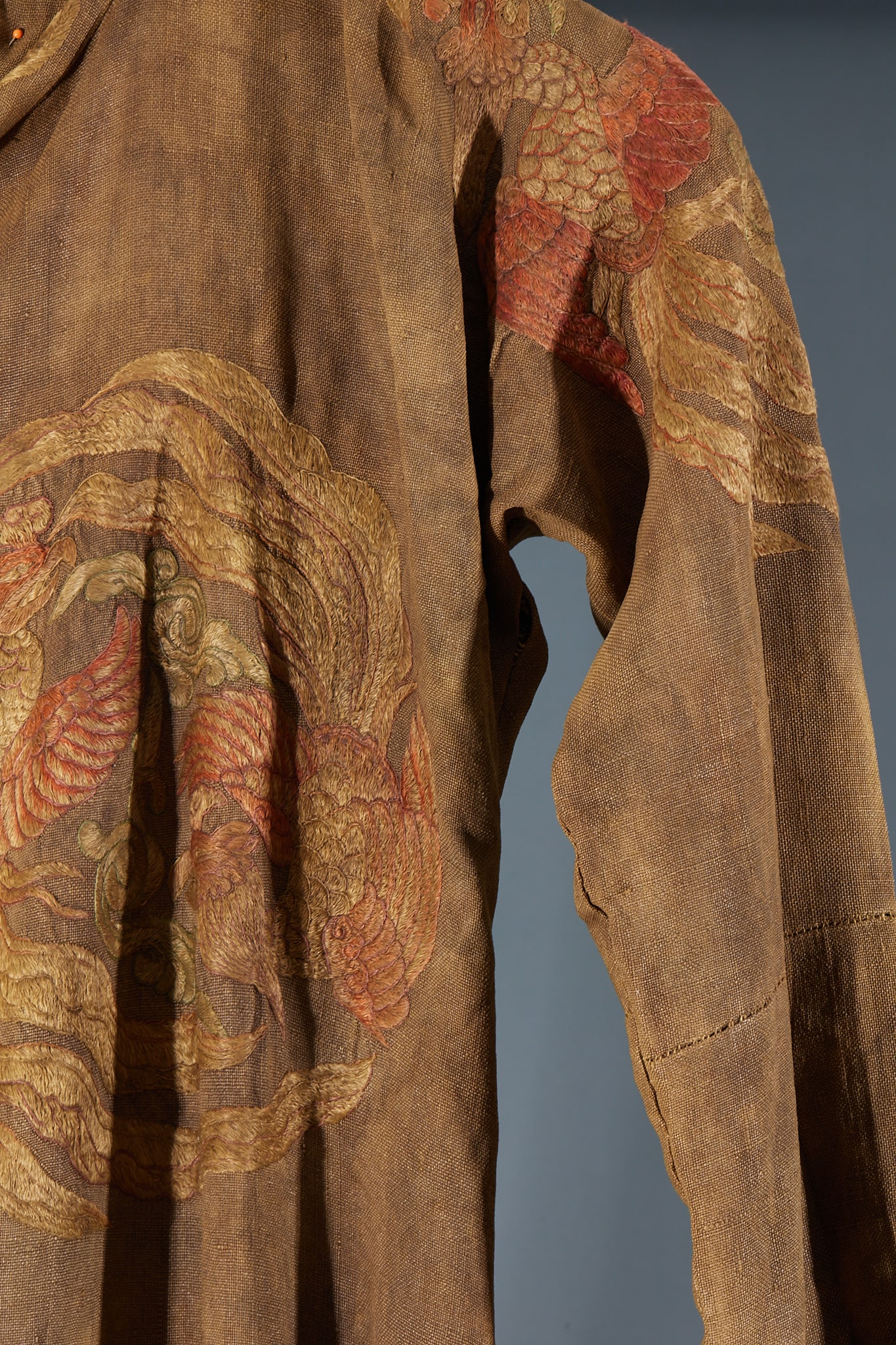 Embroidered Phoenix Robe - 3