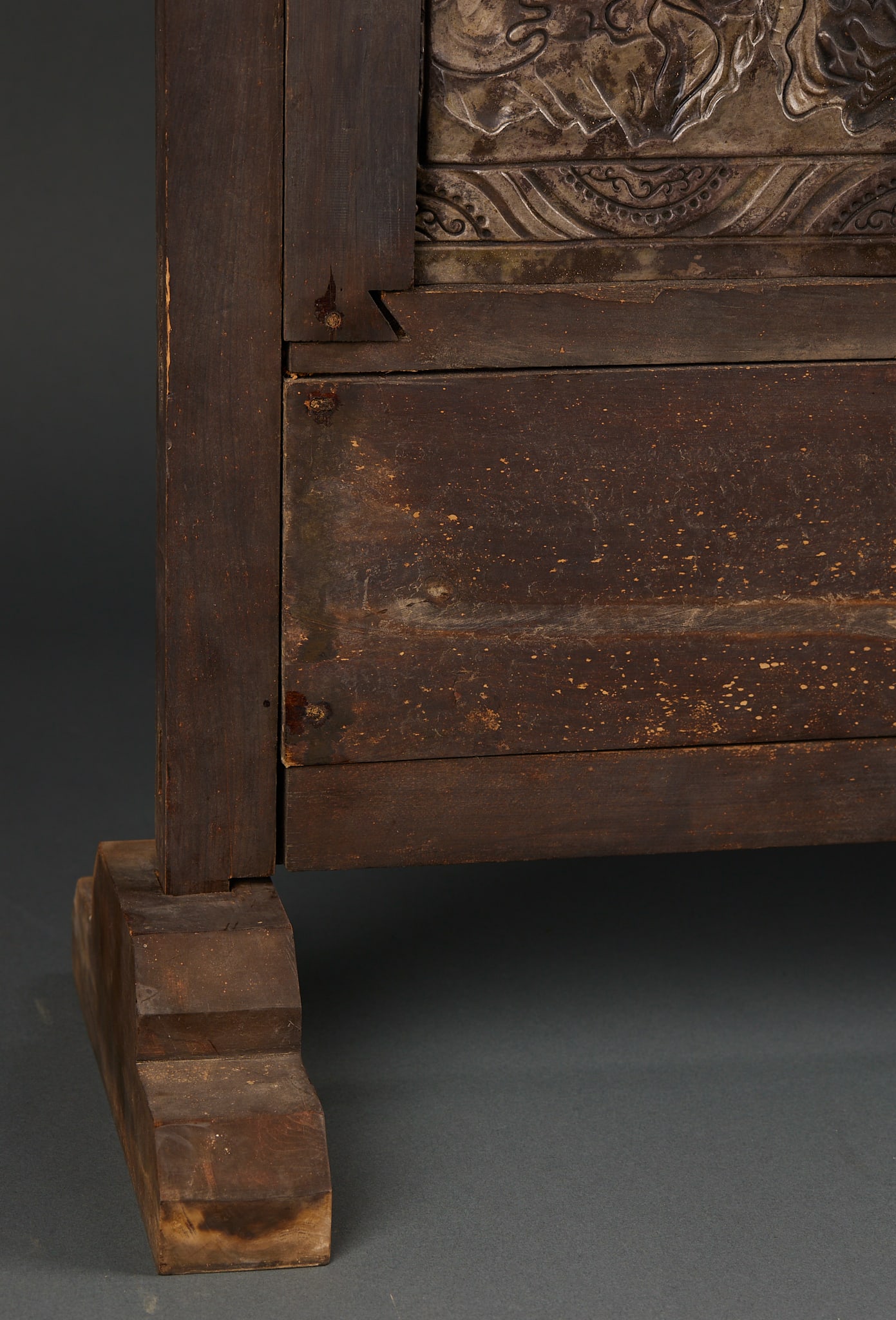 Silver Buddha Preaching Screen - 14