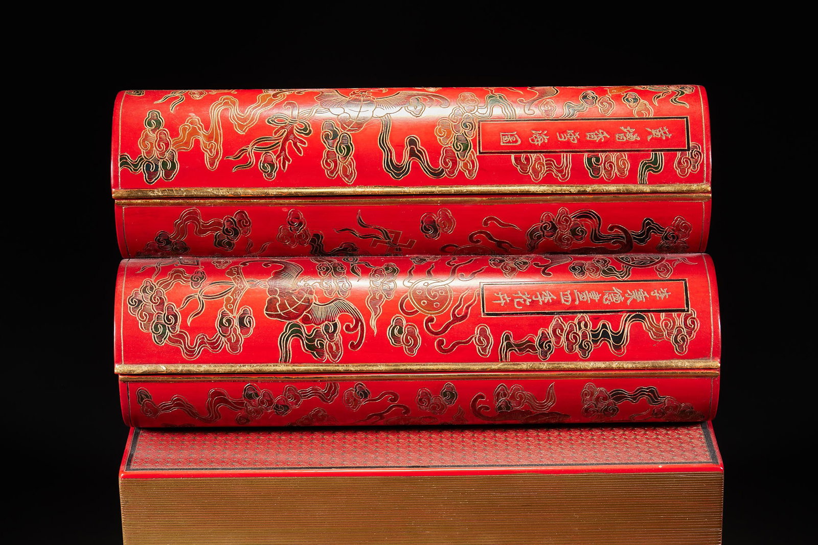 Qianlong Mark Lacquerware Bookshelf - 4