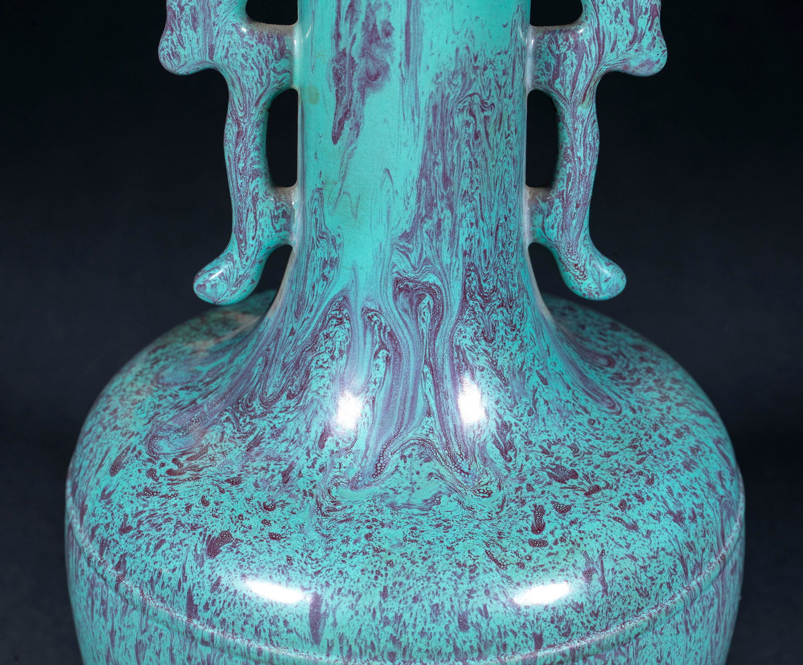 Jun Glaze String Pattern Double-Eared Club Vase - 3