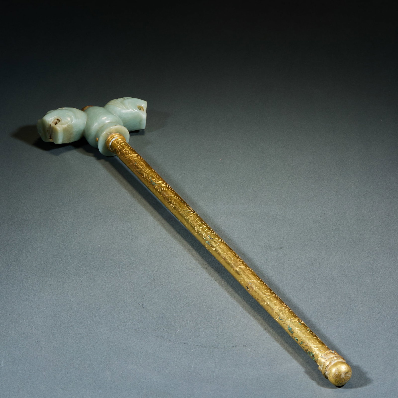 Gilt Bronze Hetian Jade Inlaid Scepter: Gilt Bronze Hetian Jade-Inlaid Scepter: Length 46.5cm, width 11.5cm.