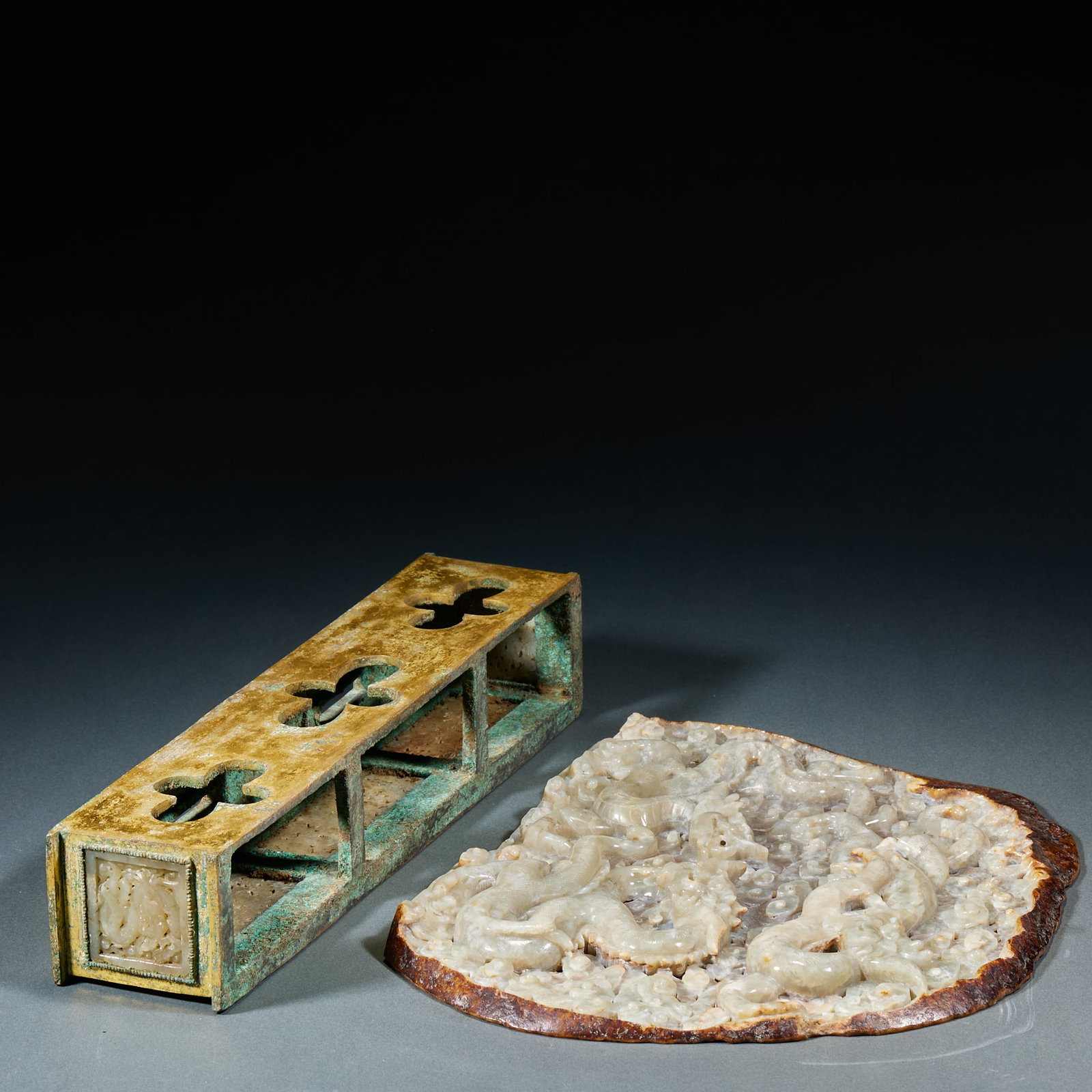 Hetian Jade Dragon Pattern Screen - 9