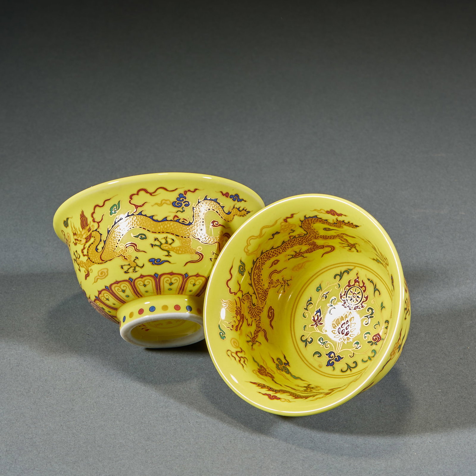 Xuande Mark Dragon Pattern Hand Cup - 6