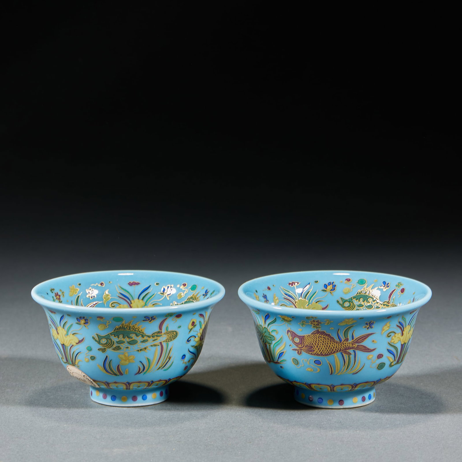 Ming Fahua Fish Pattern Hand Cup - 3