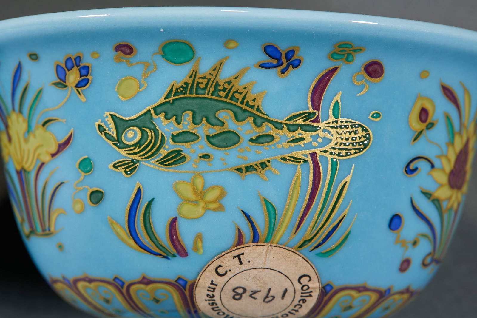 Ming Fahua Fish Pattern Hand Cup - 4