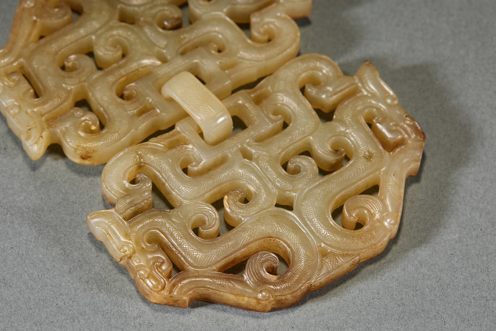 Pre-Ming Chilong Pattern Ancient Jade Bi Disc - 3