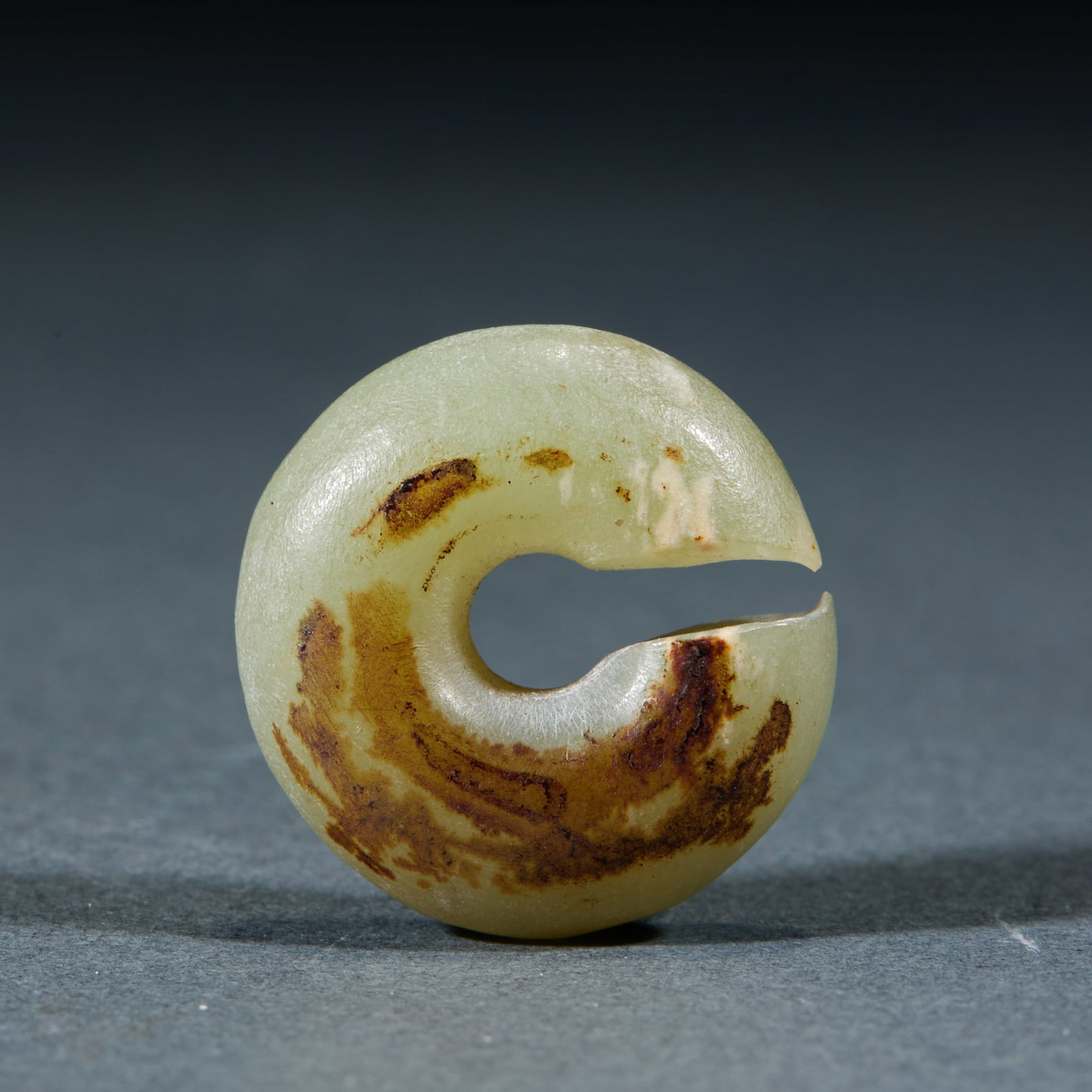 Hongshan Jade Jue (1 of 4)