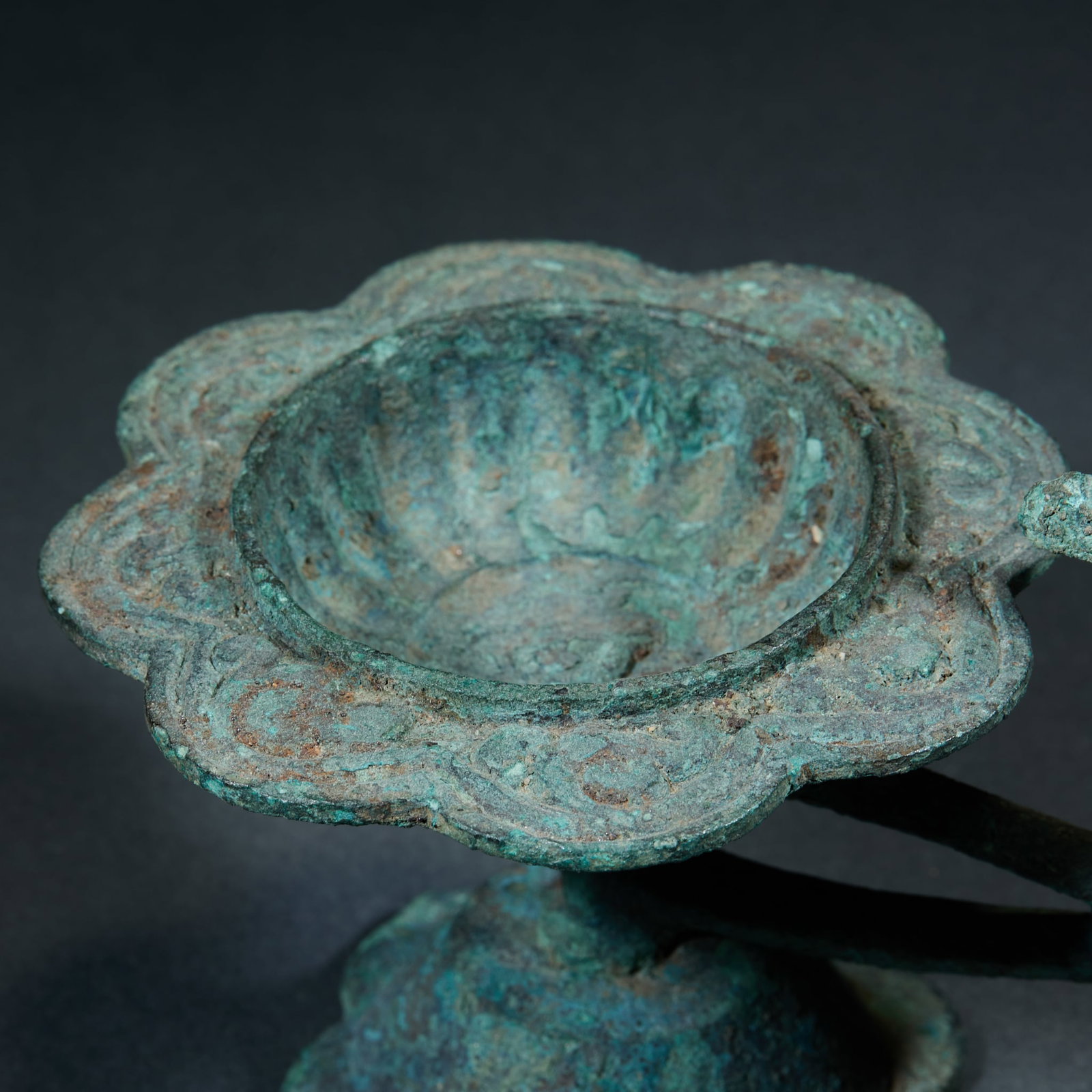 Bronze Longevity Turtle Handheld Candlestick - 4