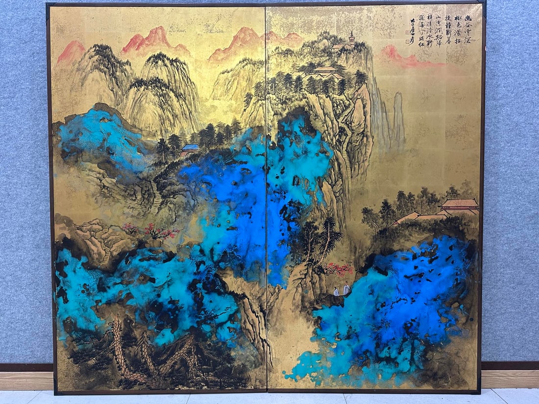 Zhang Daqian Splashed Ink Color Screen: Zhang Daqian Splashed Ink and Color Screen: Painted on silk with splashed ink and color techniques depicting landscape scenery, strong color contrast, unrestrained brushwork and elegant coloring; Pain