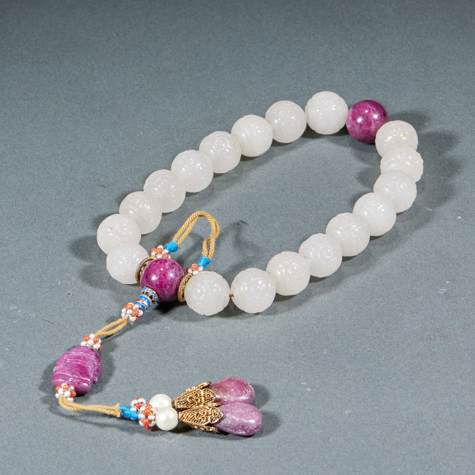 Hetian Jade Prayer Beads: Hetian Jade Flower Pattern Eighteen-Bead Hand String: Made of Hetian jade carved with flower patterns matched with tourmaline spacer beads; Bead diameter 1.6cm, weight 139g, mild texture and fine carv