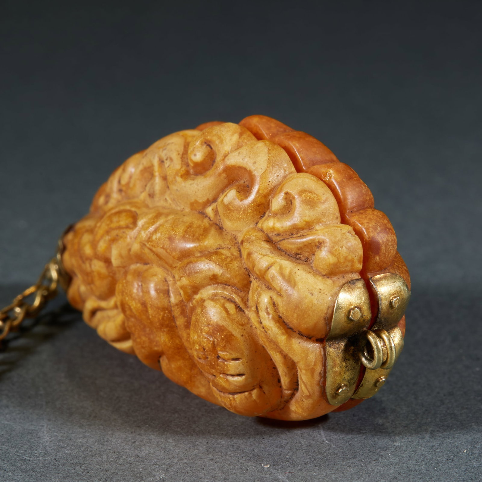 Amber Flying Apsaras Sachet - 3